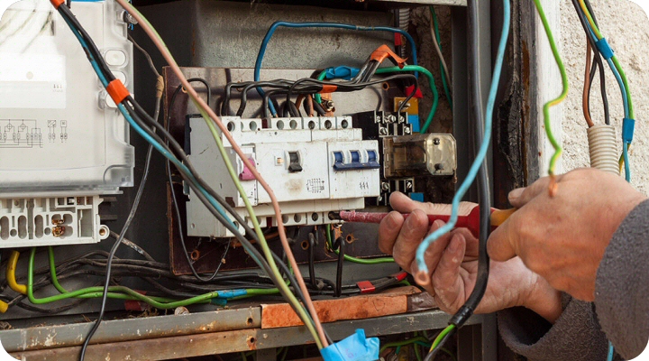 Villanyszerelés után